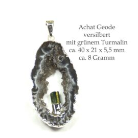 Achat Geode versilbert mit grünem Turmalin mit Maßen