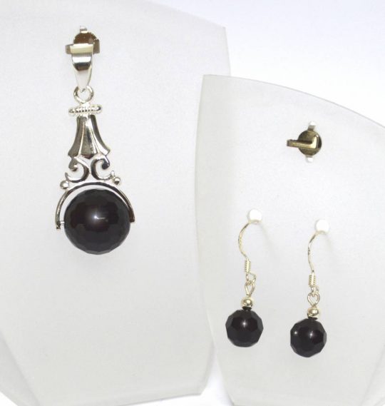 Glanzvolles Onyx Set princely in 925er Silber