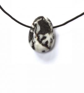 Zebrajaspis Trommelstein gebohrt