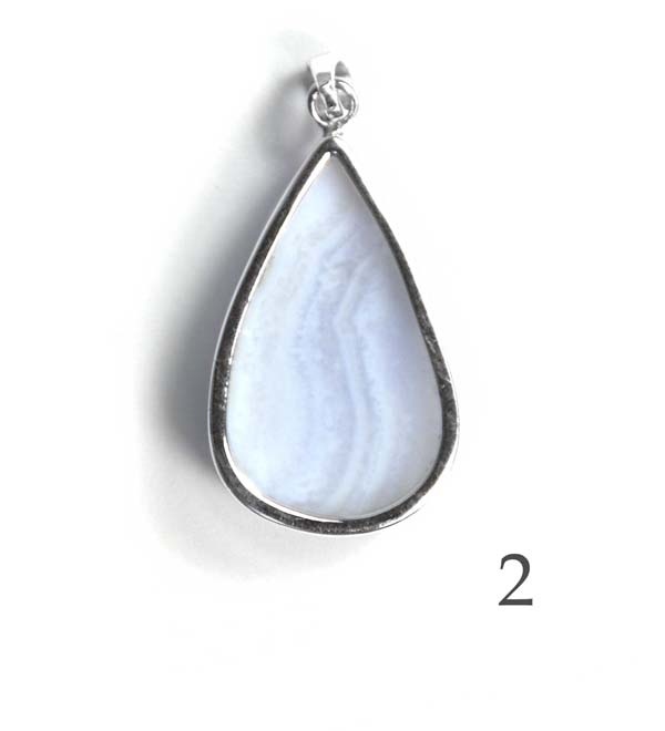 Edelsteinanhänger Chalcedon Abb. 2 Rückansicht