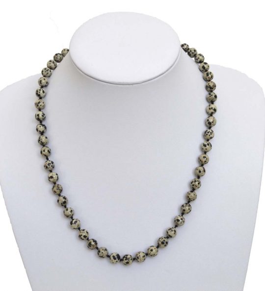 Dalmatinerjaspis Kugelkette ca. 50 cm, Kugeln 8 mm, einzeln geknotet