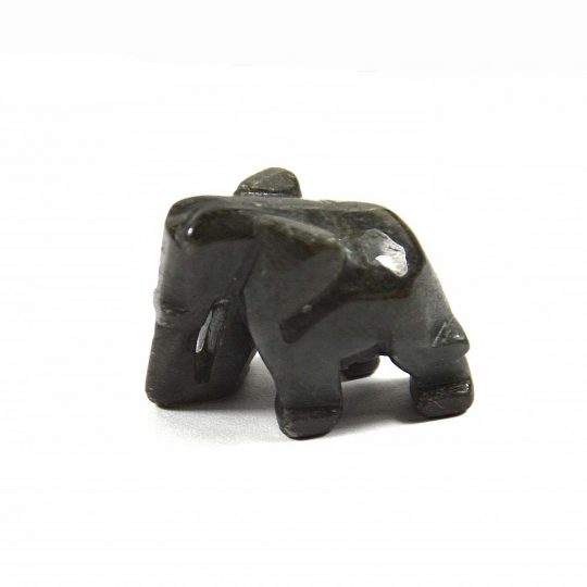 Elefant Tami klein aus Jaspis