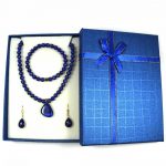 <p>blaues Lapislazuli Geschenk Set Kette Armband und Ohrringe</p>