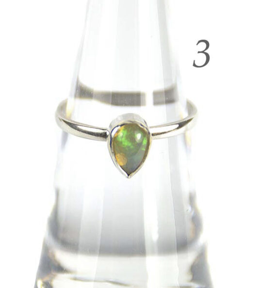 Schöner Silberring mit Opal