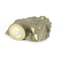 Pyrit in Matrix mit 1-Euro-Stück