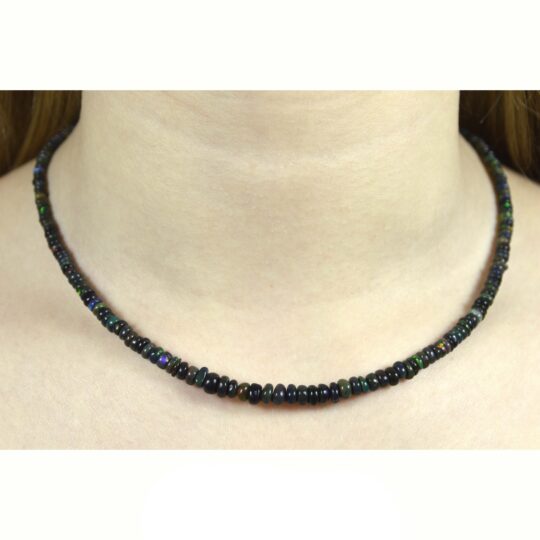 Schwarze Opal Kette ca. 45 cm